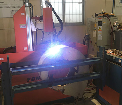 離心風(fēng)機(jī)自動(dòng)焊接車(chē)間 離心風(fēng)機(jī)自動(dòng)焊接車(chē)間